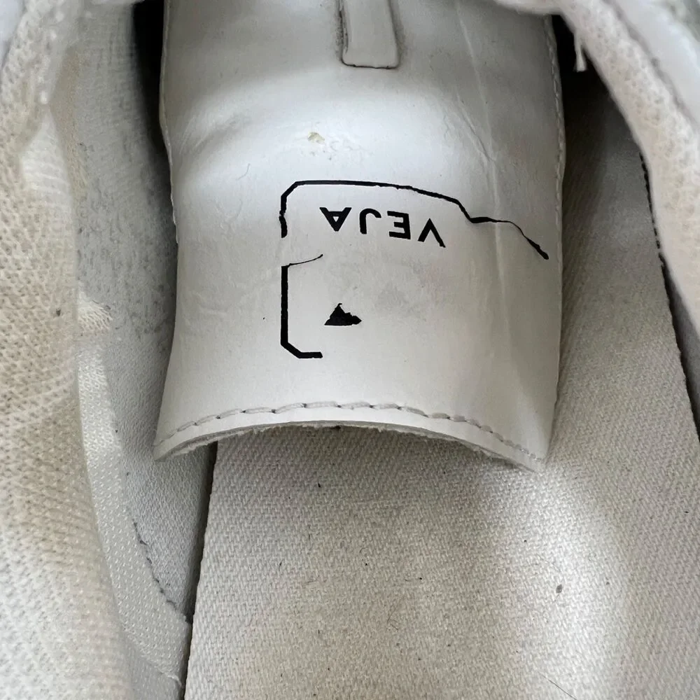 Veja Women's Campo Leather Sneakers, White Size 10